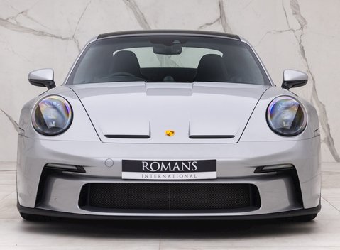 Porsche 911 (992) GT3 Touring 4