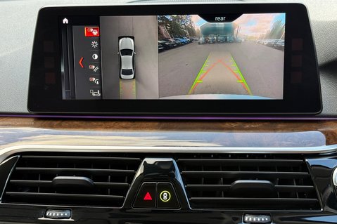 BMW 5 Series 520D XDRIVE SE - 360 DEGREE CAMERAS - IVORY LEATHER 36
