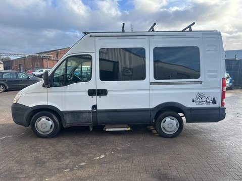 Iveco Daily campervan day van project 2