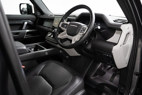 Land Rover Defender 2.0 P400e 15.4kWh X-Dynamic HSE SUV 5dr Petrol Plug-in Hybrid Auto 4WD Euro 2