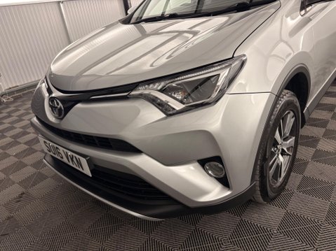 Toyota Rav4 2.0 D-4D Business Edition Euro 6 (s/s) 5dr 26