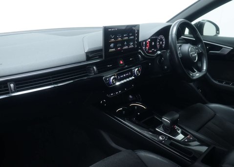 Audi A4 2.0 A4 Black Edition 35 TFSI Semi-Auto 4dr 50