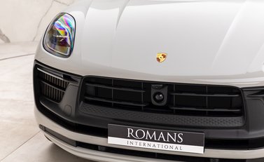 Porsche Macan GTS 25