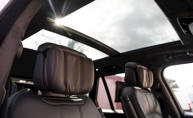 Land Rover Range Rover 4.4 SDV8 Autobiography 16