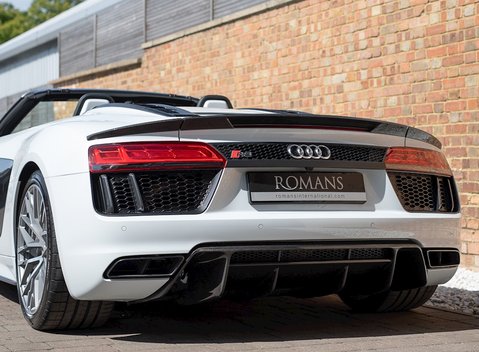 Audi R8 V10 Plus Spyder 27