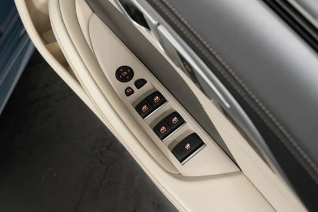 BMW 8 Series 3.0 840i Auto 2dr 32