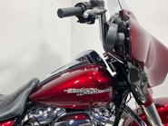 Harley-Davidson Touring 1745 FLHXS Street Glide Special Euro 4 25