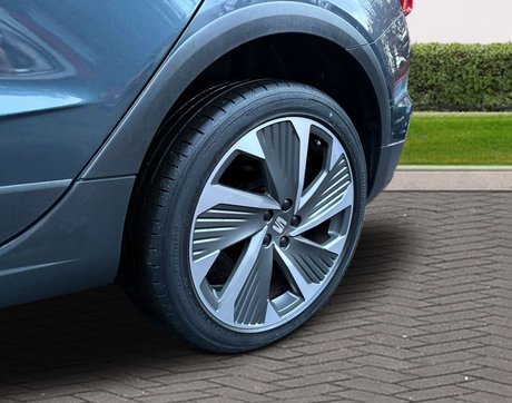 SEAT Arona 1.0 Arona FR Edition TSI Semi-Auto 5dr 9