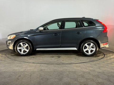 Volvo XC60 D5 R-DESIGN AWD 5