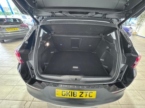 Vauxhall Grandland X 1.2 Turbo Sport Nav Auto Euro 6 (s/s) 5dr 35