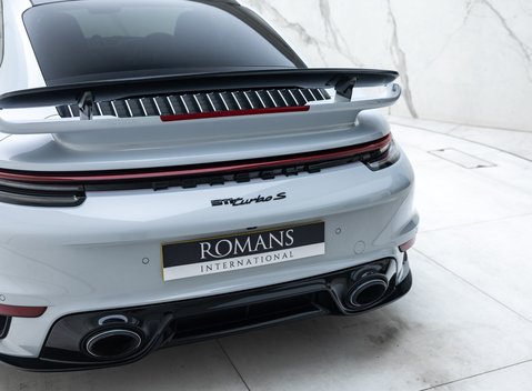 Porsche 911 Turbo S (992) 32