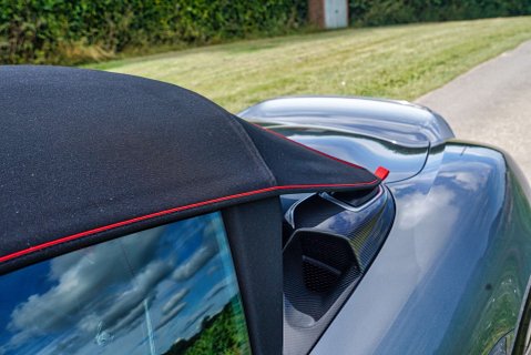 Porsche 718 Spyder RS 17