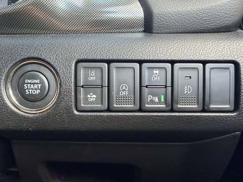 Suzuki Vitara 1.4 Boosterjet SZ5 5dr Auto 34