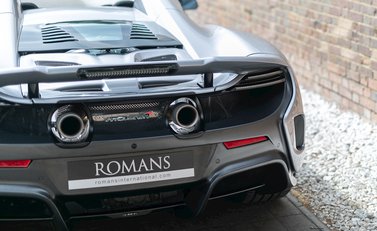 McLaren 675LT Spider 23