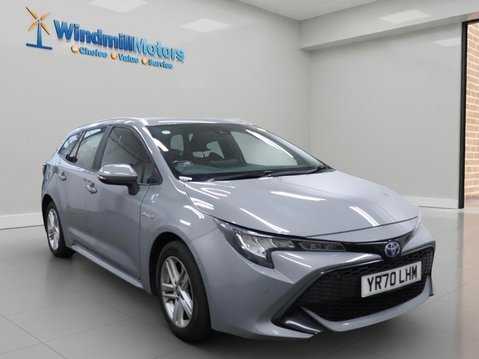 Toyota Corolla 1.8 VVT-h Icon Tech Touring Sports CVT Euro 6 (s/s) 5dr 1