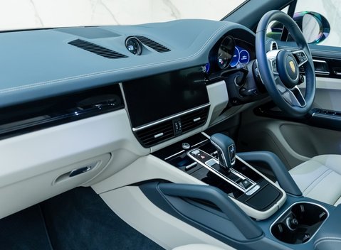 Porsche Cayenne V6 E-Hybrid 17