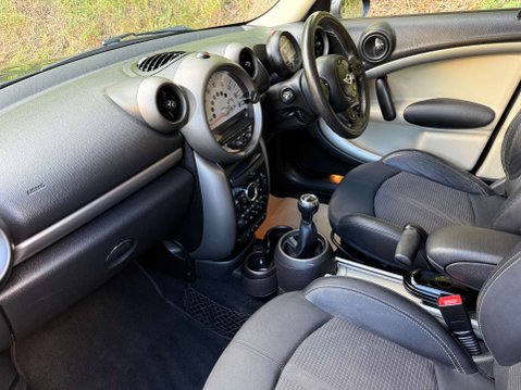 Mini Countryman 1.6 Countryman Cooper 5dr 3