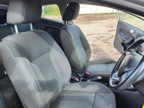 Ford Fiesta 1.0T EcoBoost Zetec Euro 5 (s/s) 3dr 20