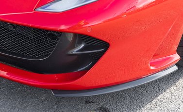 Ferrari 812 Superfast 24