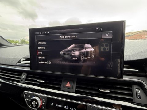 Audi A4 2.0 TDI 40 Black Edition Estate 5dr Diesel S Tronic quattro Euro 6 (s/s) (1 50