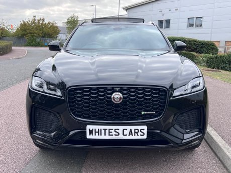 Jaguar F-Pace 2.0 D200 MHEV R-Dynamic SE Auto AWD Euro 6 (s/s) 5dr 4