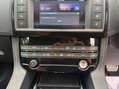Jaguar F-Pace 2.0 F-PACE R-Sport AWD D Auto 4WD 5dr 43
