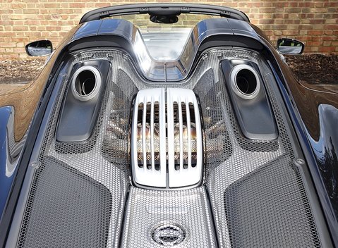 Porsche 918 Spyder 18