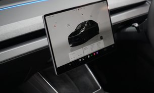 Tesla Model Y PREMIUM LONG RANGE AWD Diamond Black GROK AI Heated & Vented Seats 1 Owner 15