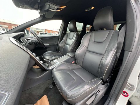 Volvo XC60 2.4 XC60 R-Design Luxury Nav D4 AWD Automatic 4WD 5dr - NATIONAL DELIVERY* 29