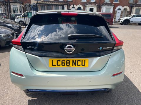 Nissan LEAF 40kWh Tekna Auto 5dr 5