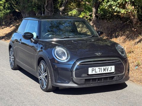 Mini Hatch 1.5 Cooper Exclusive 3dr 1