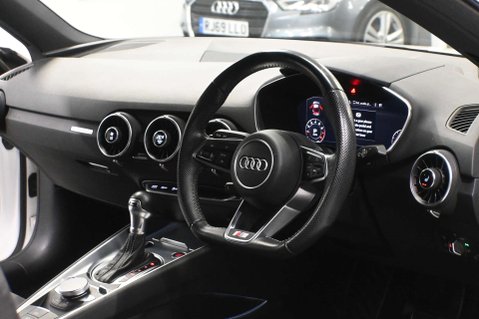 Audi TT 2.0 TT Black Edition 45 TFSI Quattro Semi-Auto 4WD 3dr 21