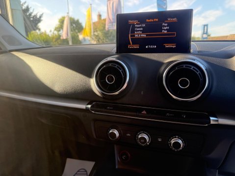Audi A3 1.6 TDI SE Sportback S Tronic Euro 6 (s/s) 5dr 30