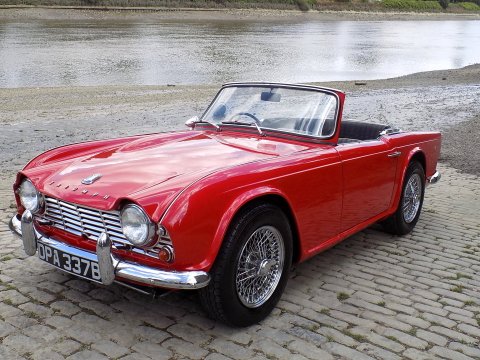 Triumph TR4 Sports 3