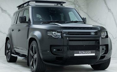 Land Rover Defender 110 V8 6