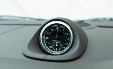 Porsche 911 (997) Sport Classic 12