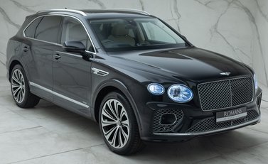 Bentley Bentayga V8 AZURE 11