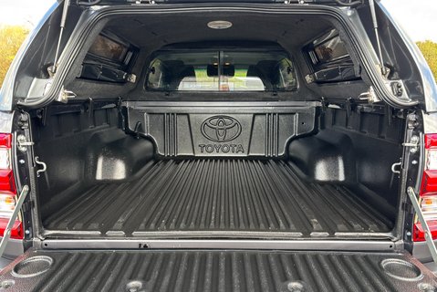 Toyota Hilux Invincible 4WD Auto 2.8 D-4D Double Cab Pickup - Pegasus Canopy 13
