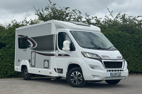 Elddis Envy 2 Berth | 2 Belts | Rear Lounge | Cooker | Microwave | Low Mileage | VANLUX