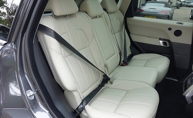 Land Rover Range Rover Sport 3.0 V6 Supercharged HSE Dynamic 10