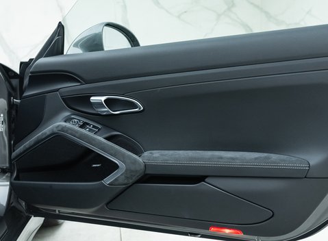 Porsche 911 GT3 (991.2) 20