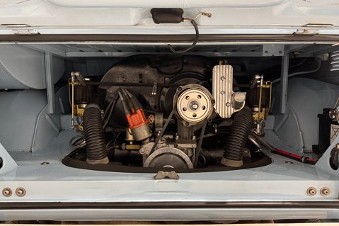 Volkswagen Transporter CARAVAN 29