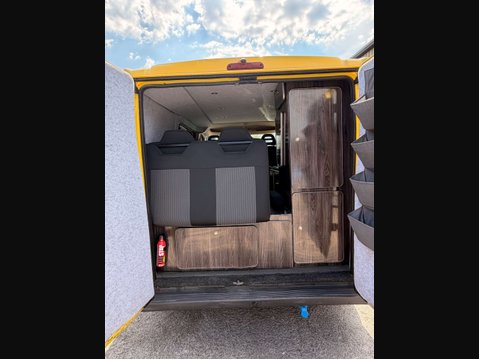 Peugeot Boxer 2 BERTH CAMPER CONVERSION ROCK N ROLL BED 2.2 Boxer 333 L1H1 HDi 8