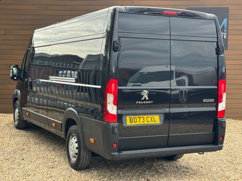 Peugeot Boxer 2.2 Boxer 435 Professional Premium Plus L4H2 BlueHDi 8