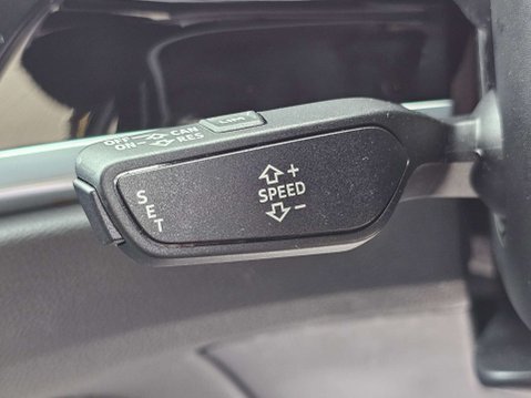 Audi Q3 1.5 Q3 Sport 35 TFSI Semi-Auto 5dr 32
