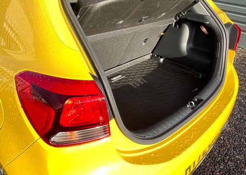 Kia Rio 1.0 T GDi 2 DCT 18