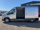 Maxus Deliver 9 LWB L3H2 Medium Roof LUX Air Con Alloys Camera Sensors SELECT 13