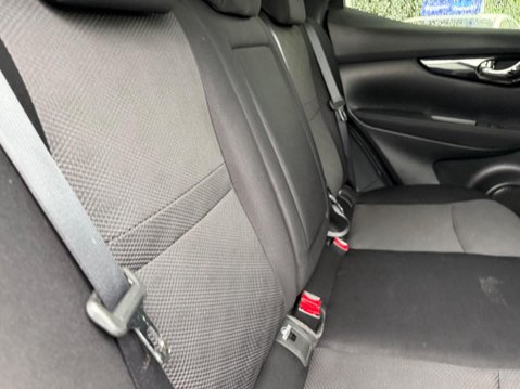 Nissan Qashqai 1.5 dCi N-Connecta 2WD Euro 6 (s/s) 5dr 21