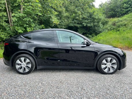 Tesla Model Y ModeL Y Long Range AWD 4WD 5dr