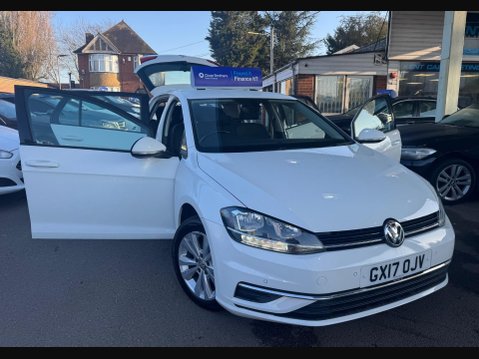 Volkswagen Golf 1.0 TSI BlueMotion Tech SE DSG Euro 6 (s/s) 5dr 34